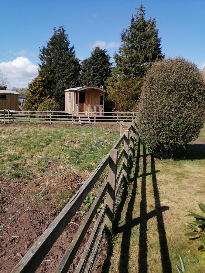 Lucker Mill Shepherds Huts Exterior photo